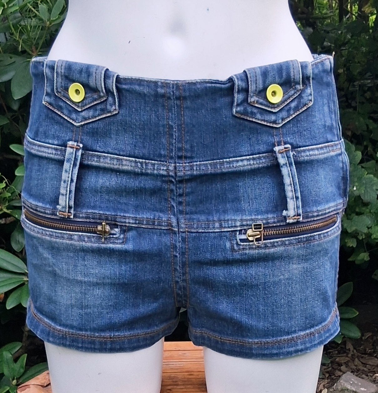 Short en Jean Taille Haute Rockabilly, Green Coast, Enlèvement ou Envoi, Comme neuf, W30 - W32 (confection 38/40)