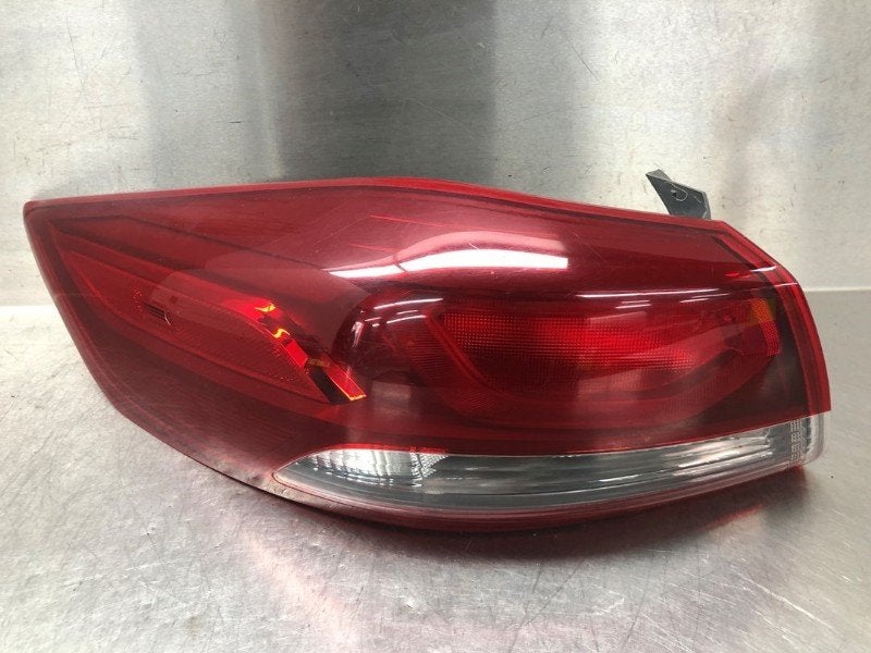 FEU ARRIÈRE GAUCHE Hyundai Sonata (|92401F30|92401F3000|), Utilisé, Hyundai