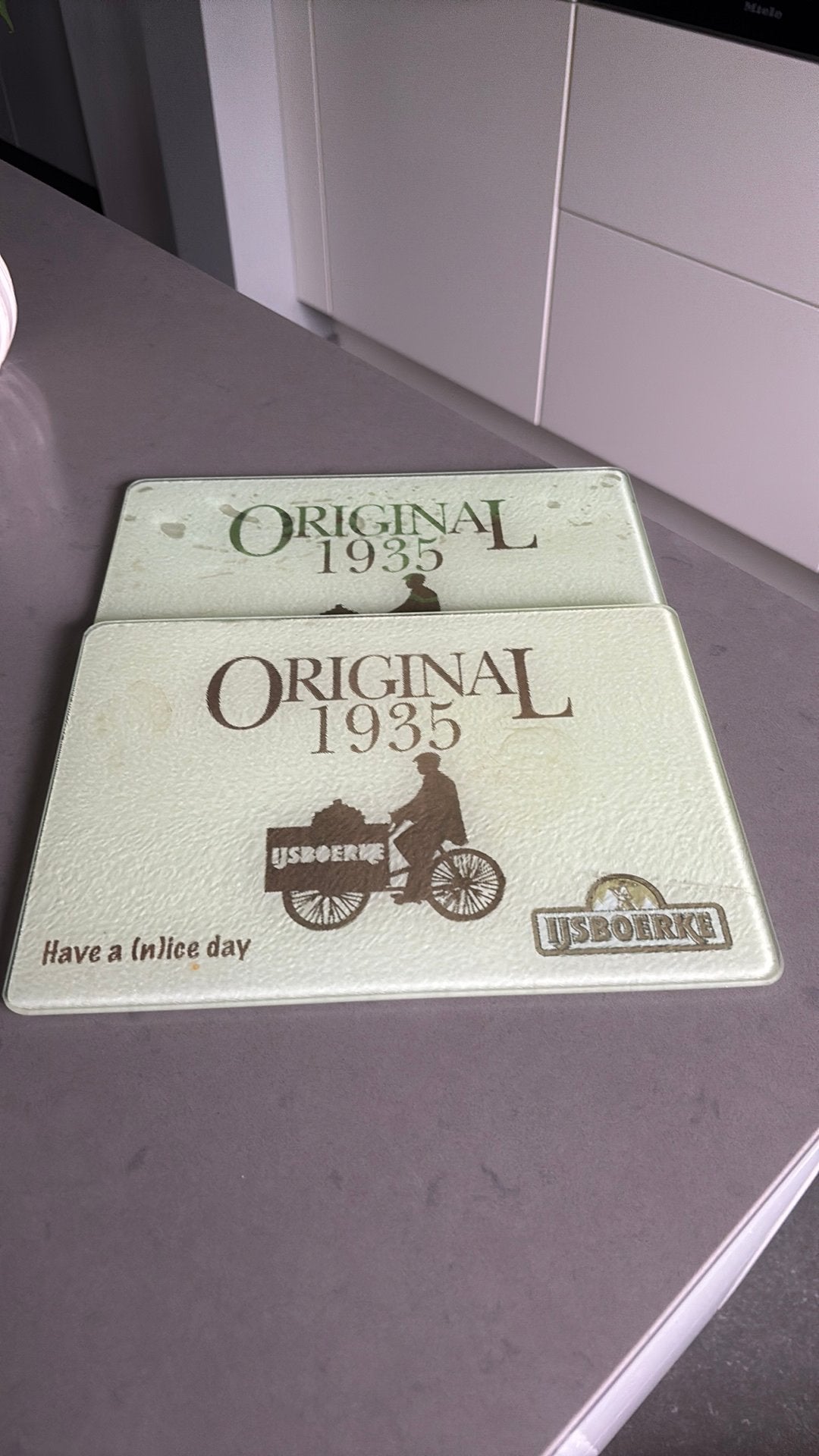 Sous-verres à 2 pots Ijsboerke, Enlèvement ou Envoi, Comme neuf