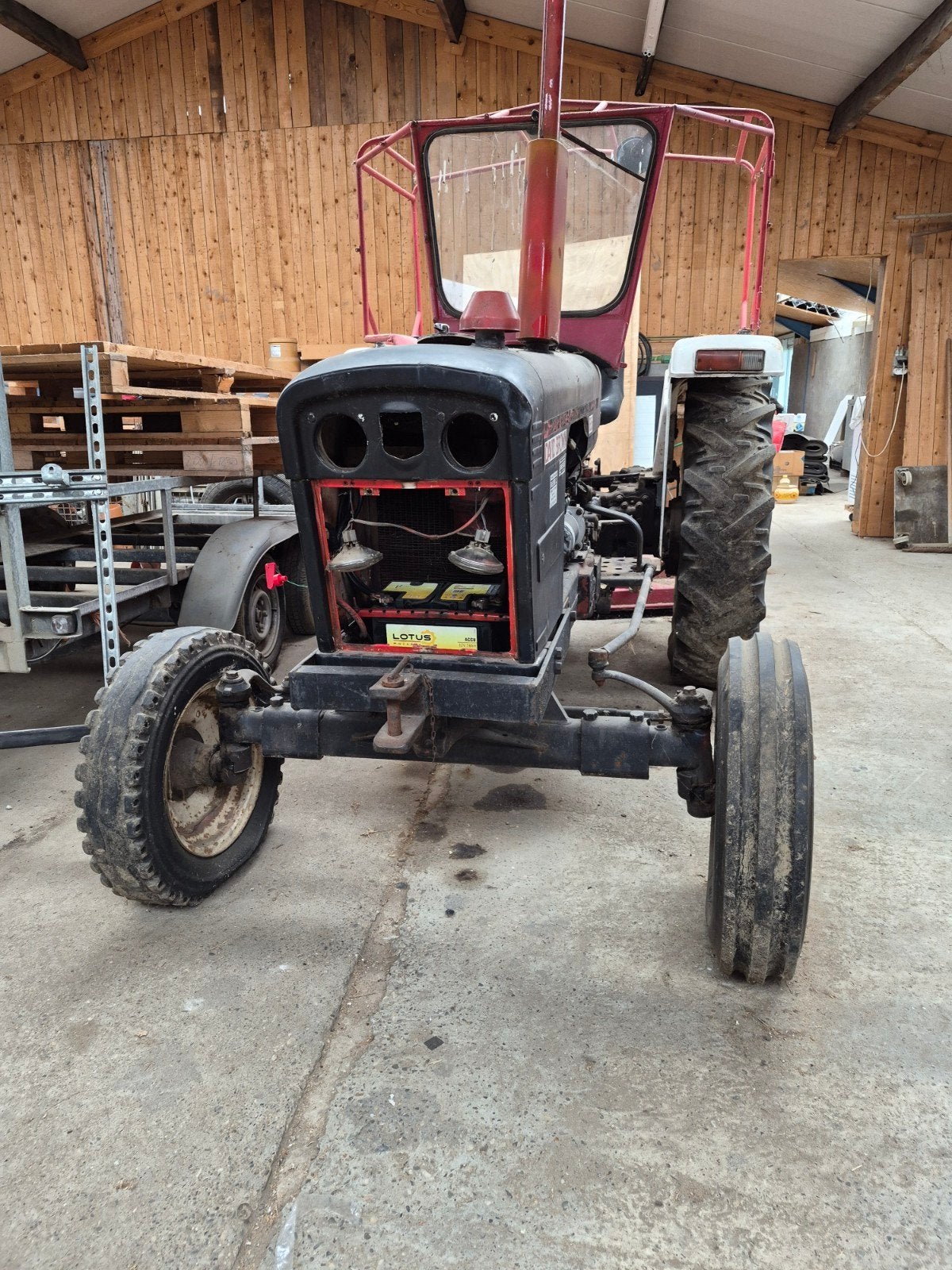 Tractor David Brown 885, Zakelijke goederen, Ophalen
