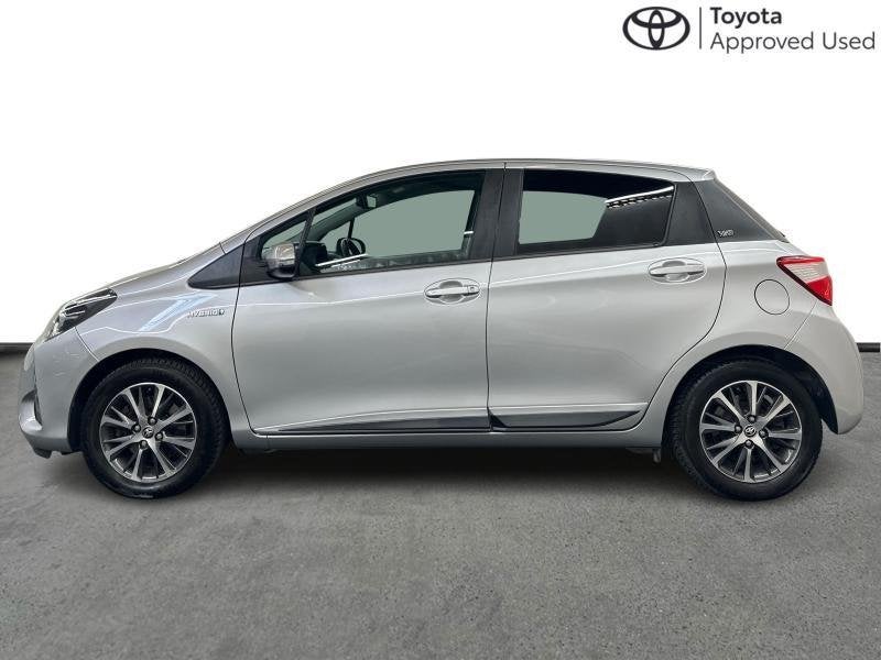 Toyota Yaris 100hp HEV Y20 | GPS | camera | all seasons, Argent ou Gris, Achat, 74 ch, Noir
