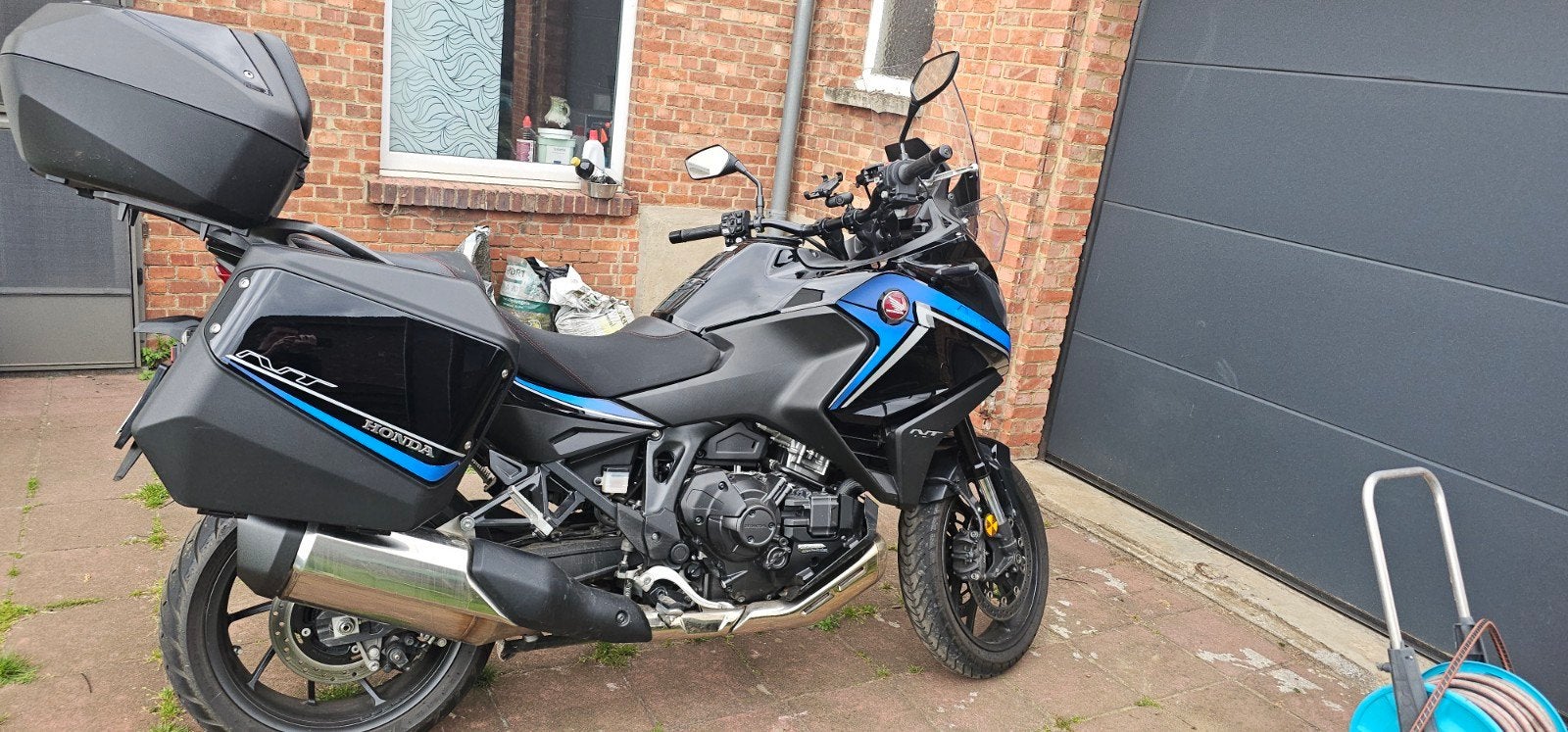 nt 1100 dct, Motoren, 2 cilinders, Motorrijbewijs A, Gebruikt, Particulier