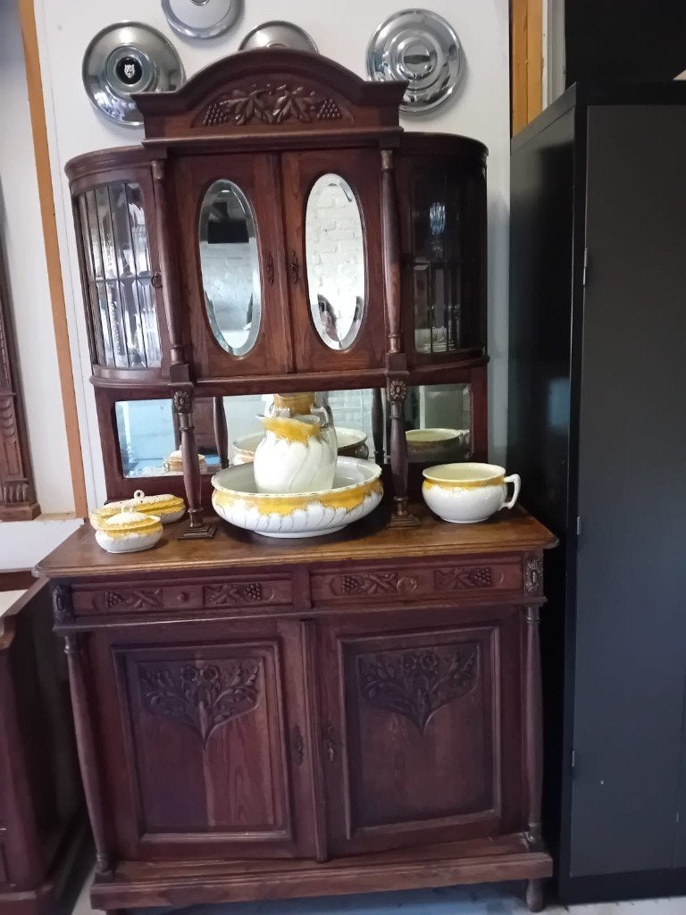 Buffet/vaisselier antique, Antiquités & Art, Enlèvement
