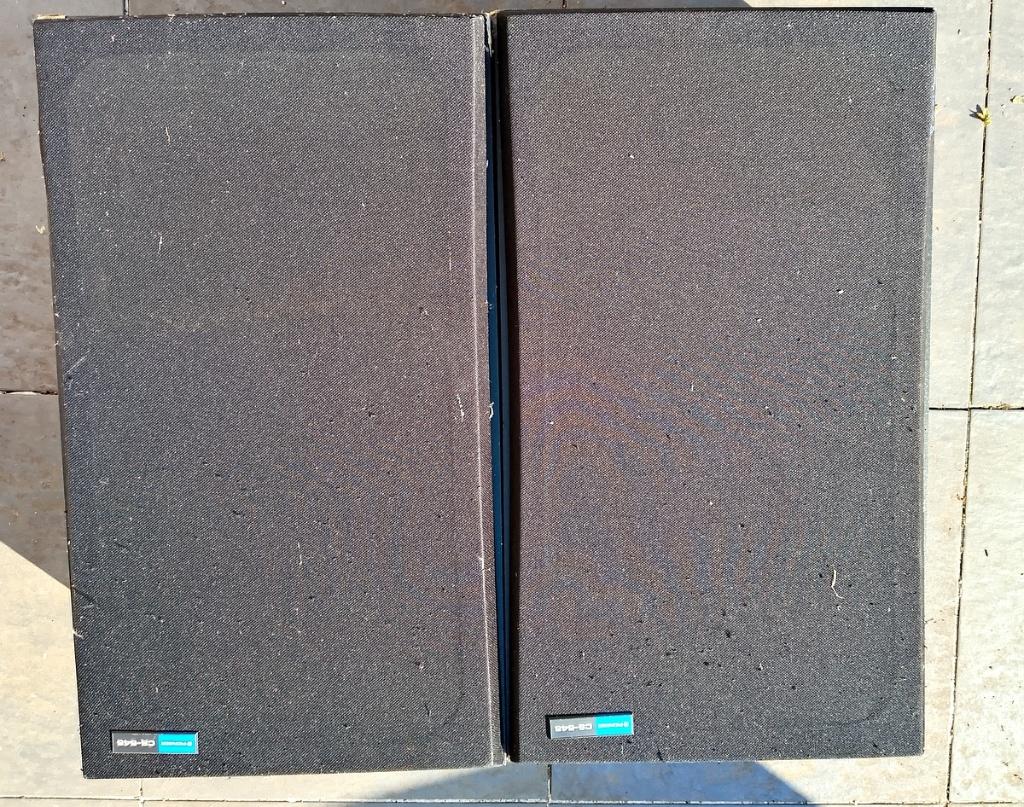 2 luidsprekerboxen Pioneer, 60 W RMS, in goede staat., Audio, Tv en Foto, Luidsprekerboxen, Gebruikt, 60 tot 120 watt, Front, Rear of Stereo speakers