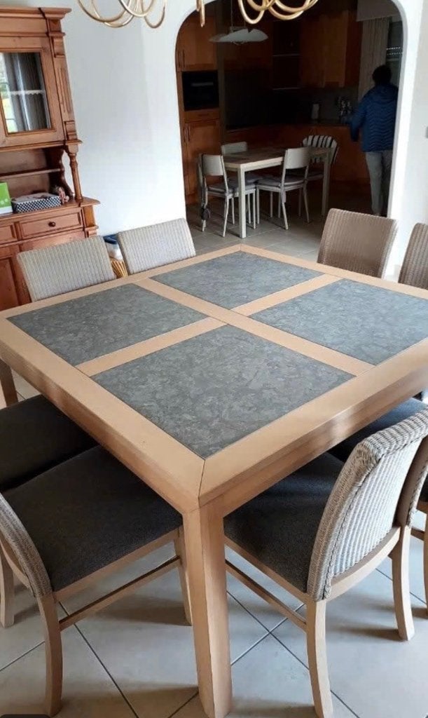 Eiken + marmeren eetkamerset: dressoir + tafel + 8 stoelen, Huis en Inrichting, Ophalen, Zo goed als nieuw, Modern landelijk, 6 tot 8 stoelen