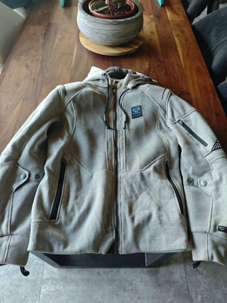Motor hoodie Macna breeze (medium), Motos, Vêtements | Vêtements de moto, Manteau | tissu, Hommes, Seconde main, Enlèvement ou Envoi