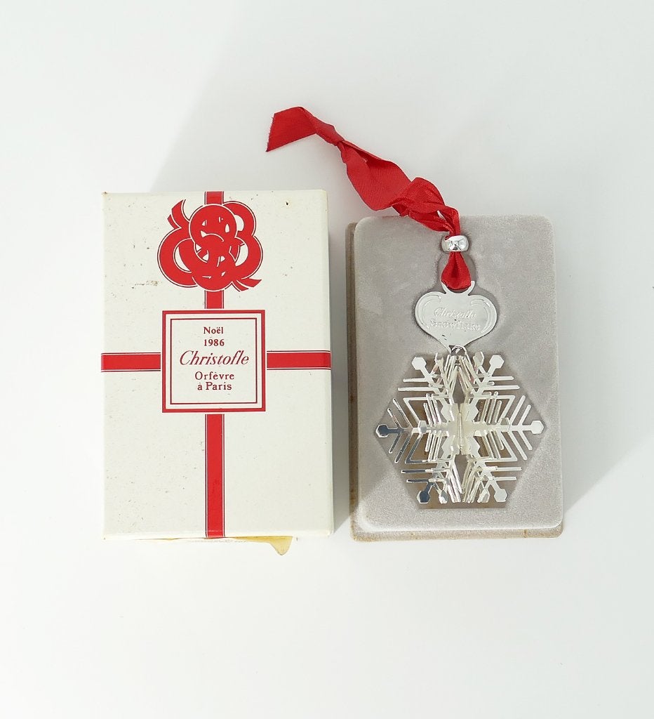 Christofle 1986 "Sneeuwvlok" Kerstornament met lint, Antiek en Kunst, Ophalen of Verzenden, Zilver