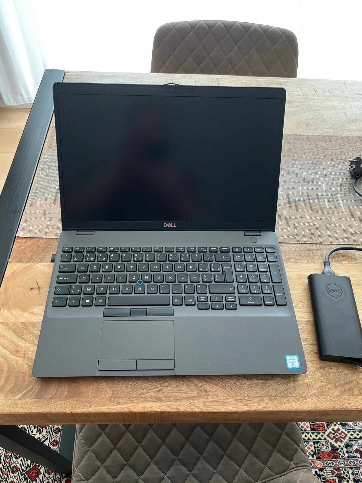 Dell Latitude 5500 8 GB Ram 250 GB SSD, Ophalen, 2 tot 3 Ghz, 8 GB, 14 inch