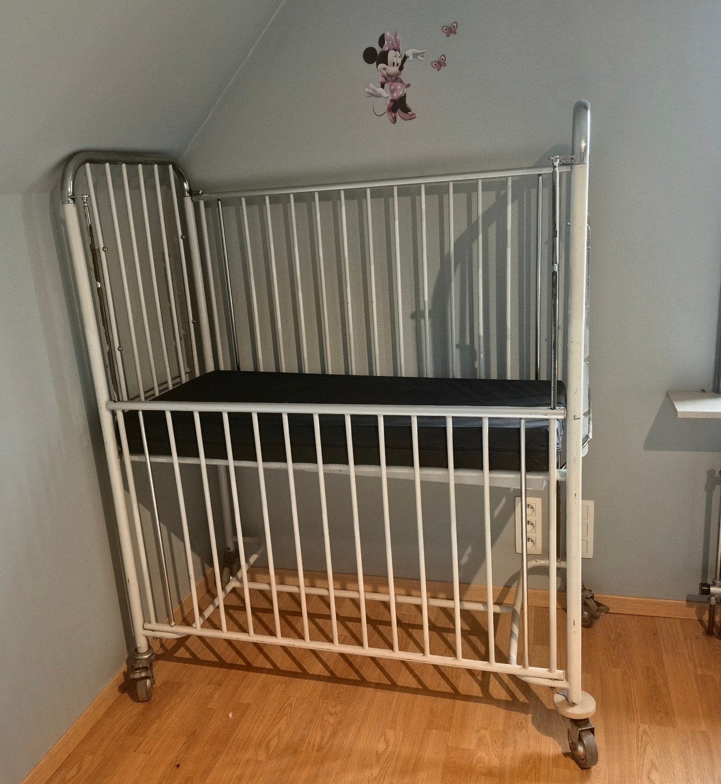 baby - kinderbed vroeger ziekenhuis, Ophalen