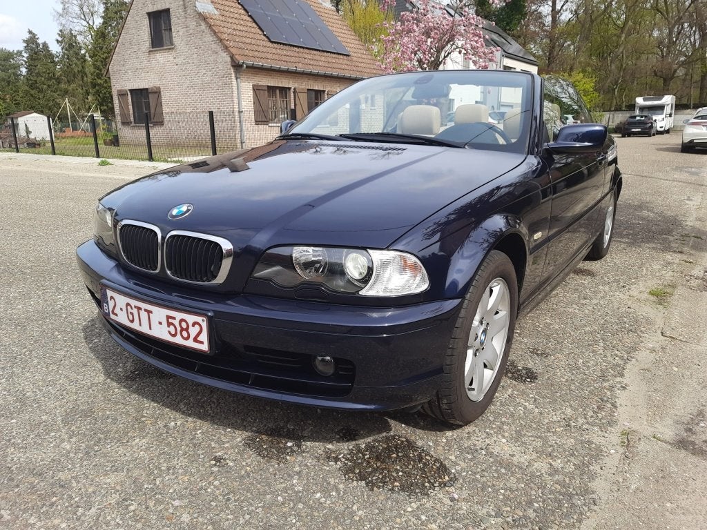BMW 318CI CABRIO **63000KMS - BELGISCHE AUTO**, Automaat, 4 zetels, Achterwielaandrijving, Beige