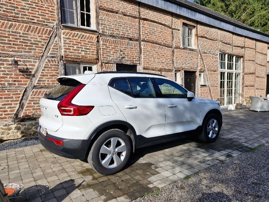Volvo XC40 T3, Auto's, Dealer onderhouden, Stof, Wit, 120 kW