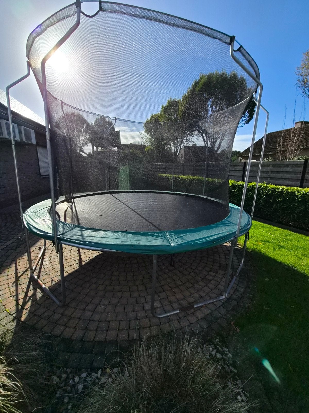 trampoline, Ophalen