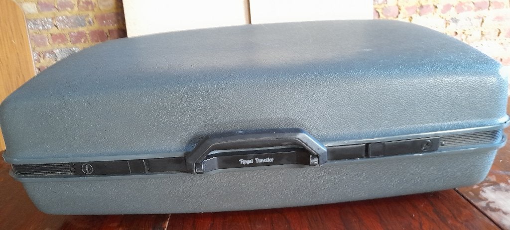 Reiskoffer merk Royal traveller, Gebruikt, 20 tot 30 cm, 60 tot 80 cm, Grijs