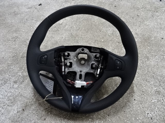 VOLANT DIRECTION Renault Clio IV (5R) (01-2012/08-2021), Renault, Mevr. I. Hauben, Utilisé, Rue de l'Espoir 34 34
4030  GRIVEGNÉE, BE