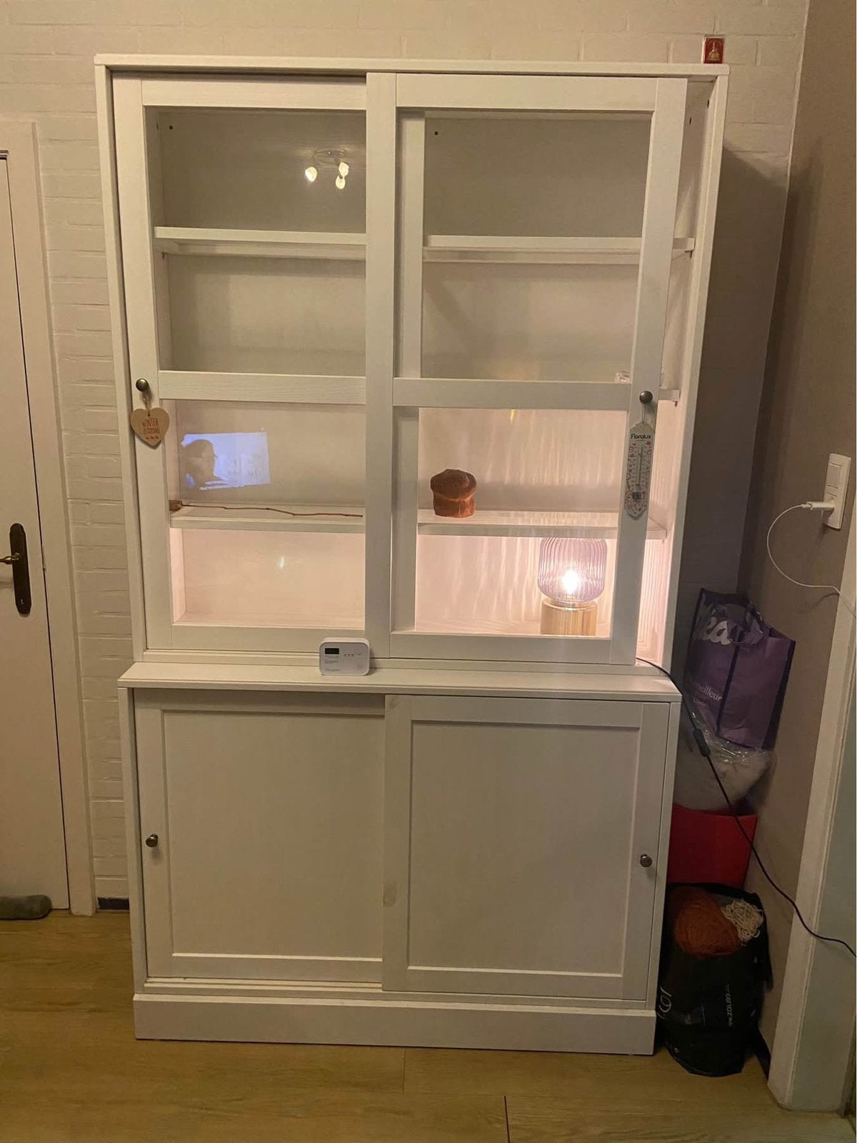 Mooie buffetkast ikea, Ophalen, Zo goed als nieuw