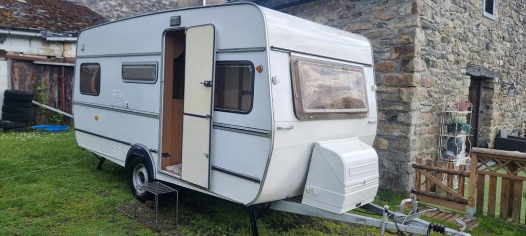 Caravane tabbert vintage avec papiers et auvent, Caravans en Kamperen, Caravans, Particulier, Tabbert, Luifel, Uitbouw voortent