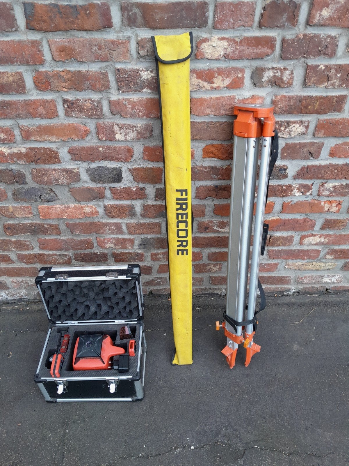 Roterende laser / infrarood met afstandsbediening, Ophalen, Gebruikt