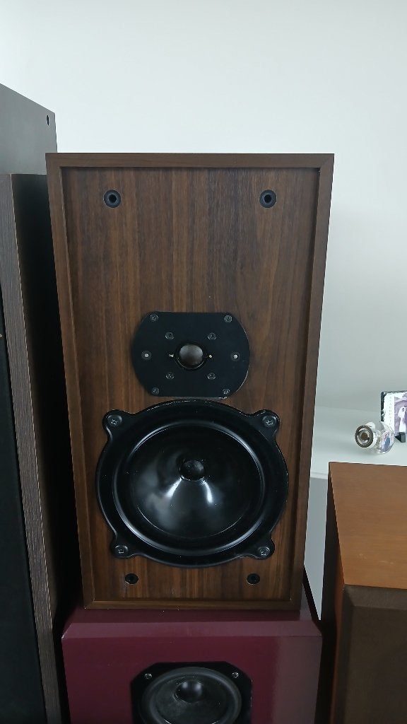 B&W DM11 luidsprekers, Enceinte d'étagère, 60 à 120 watts, Enlèvement, Utilisé