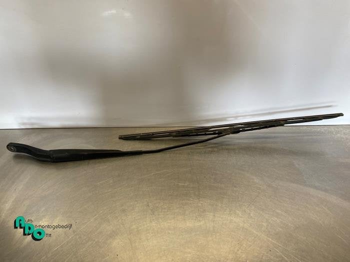 Ruitenwisserarm voor van een Renault Master (Master 3 10-), Gebruikt, -, Renault, -