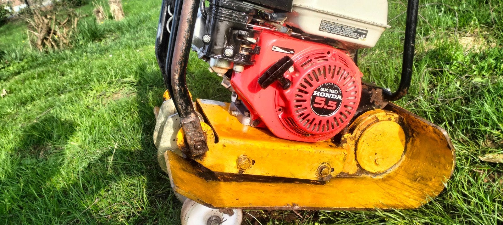 Dameuse avec moteur Honda GX 160, Jardin & Terrasse, Enlèvement