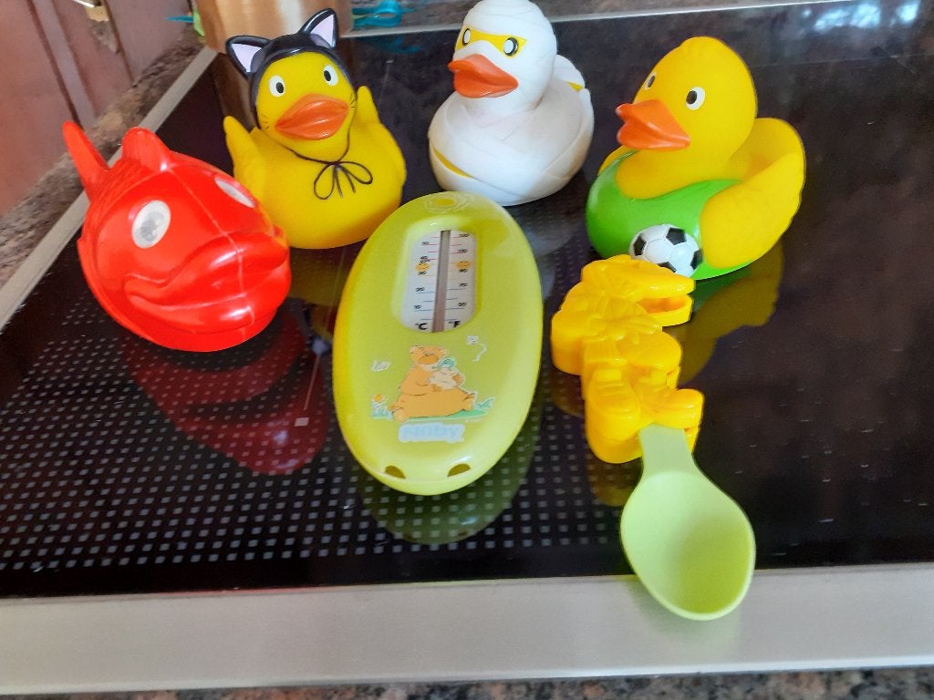 badspeeltjes + badthermometer, Kinderen en Baby's, Ophalen of Verzenden, Zo goed als nieuw