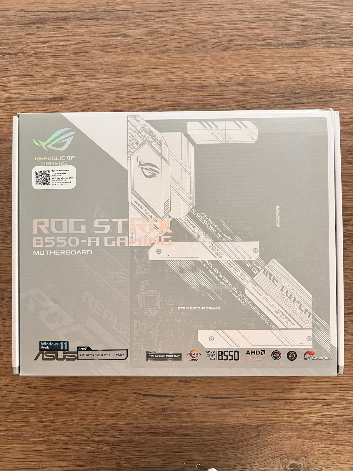 R5 5600 & B550-A gaming, Computers en Software, Moederborden, Ophalen of Verzenden, Zo goed als nieuw
