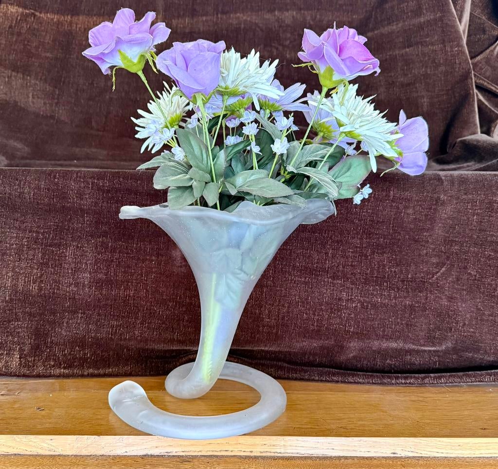 Vase trompette vintage verre givré — Base spirale — Art Déco, Enlèvement, Comme neuf, Blanc, Verre