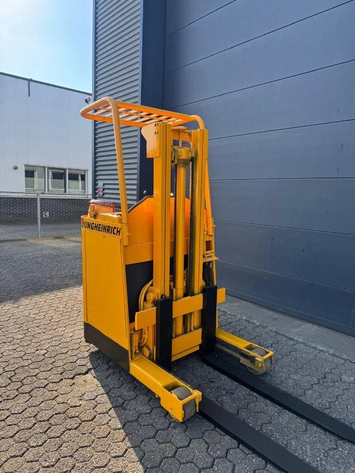 Jungheinrich 1T elektrische reachtruck, Zakelijke goederen, 1000 tot 2000 kg, Elektrisch, Reachtruck, Jungheinrich