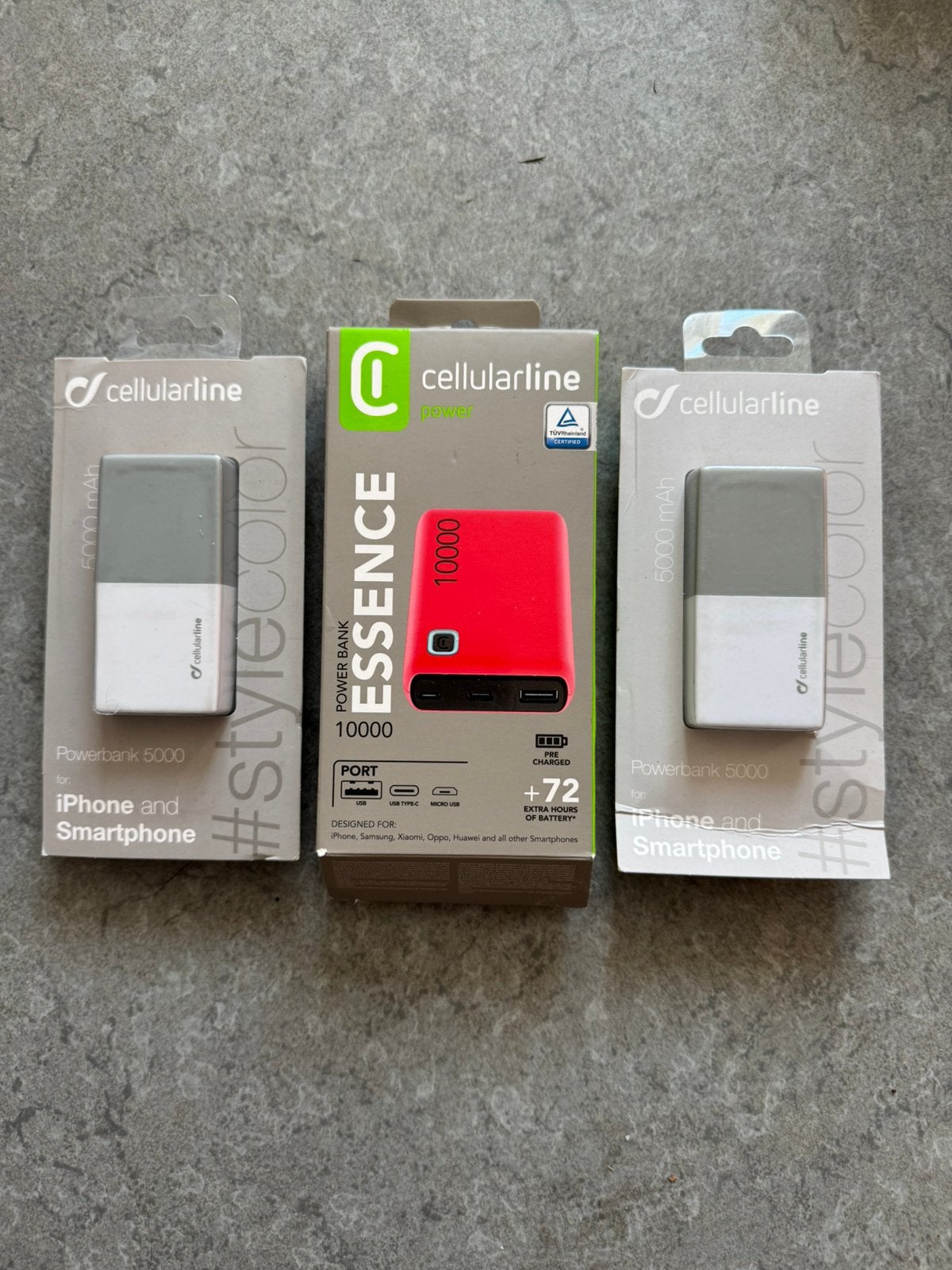 3 nieuwe Powerbanks, Télécoms, Enlèvement ou Envoi, Comme neuf