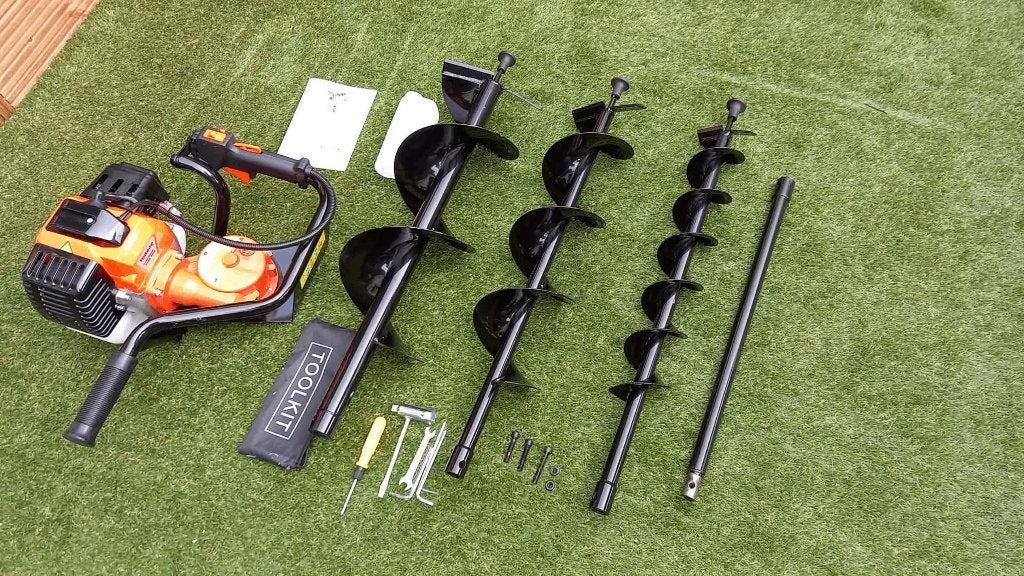 Neuf Tarière sotech thermique 52cm² +3forets valeur 270e, Enlèvement ou Envoi