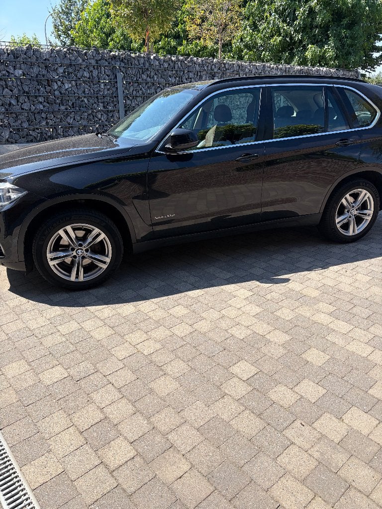 BMW X5 F15 3.0 Diesel Drive 2015 175000 Km, Automaat, Regensensor, 2993 cc, Leder