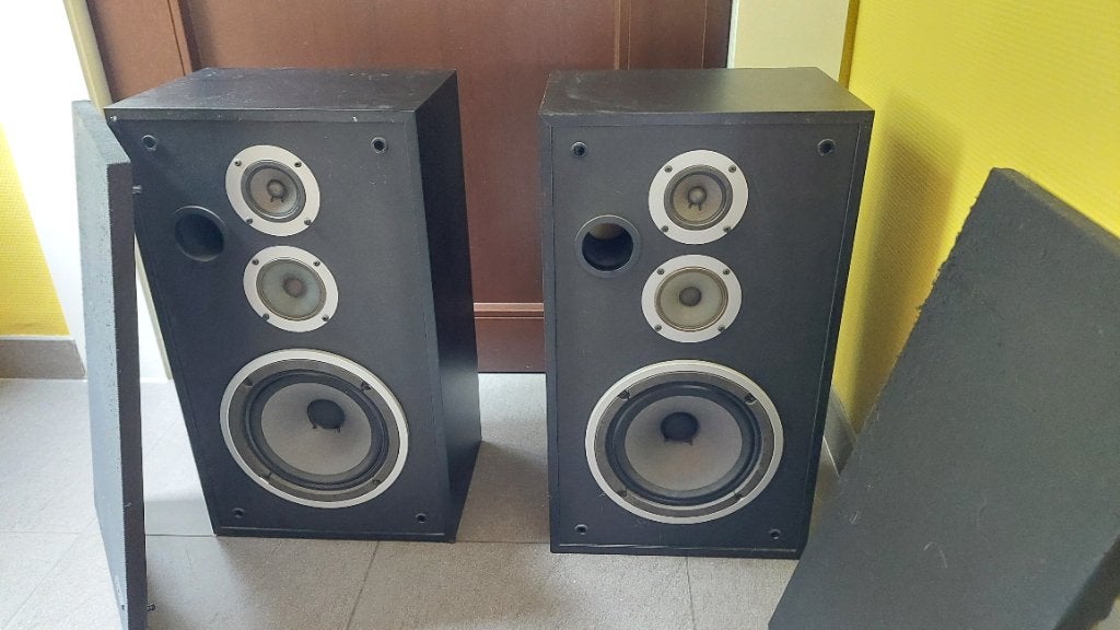 Luidsprekers van pioneer jaar 2000, Audio, Tv en Foto, Luidsprekerboxen, Gebruikt, 60 tot 120 watt, Front, Rear of Stereo speakers