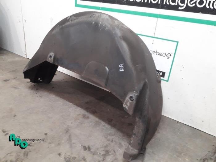 Passage de roue d'un Peugeot Partner (Partner 08-), -, 3 mois de garantie, Utilisé, -