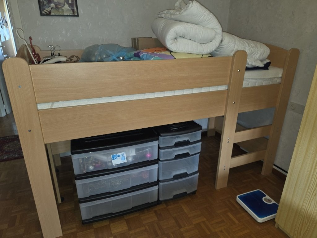 halfhoogslaper met uischuifbare bureau, Kinderen en Baby's, Ophalen, Zo goed als nieuw, Halfhoogslaper