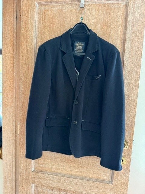 Zwarte blazer Pull & Bear - maat XL, Kleding | Heren, Zwart, Maat 56/58 (XL), Ophalen of Verzenden, Zo goed als nieuw