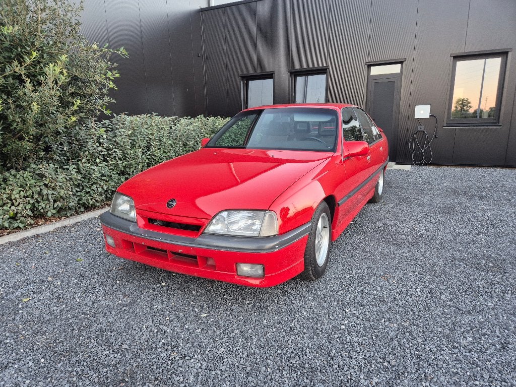 Opel Omega 3000, Auto's, 4 deurs, Achterwielaandrijving, Zwart, Leder en Stof
