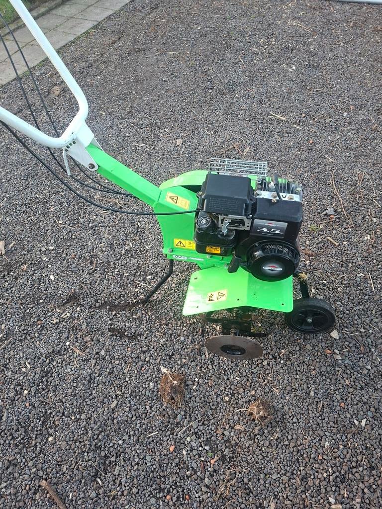 Viking tuinfrees brigs en staton motor, Ophalen, Tuinfrees