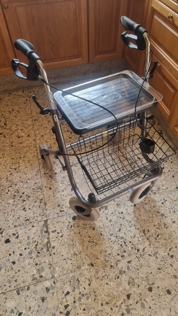 Rollator, Ophalen, Opvouwbaar, Gebruikt