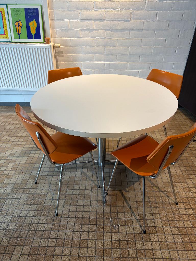 Vintage MidCentury Eethoek Ronde Design Tafel & 4  Stoelen, Huis en Inrichting, Ophalen, Gebruikt, Vier personen, 100 tot 150 cm