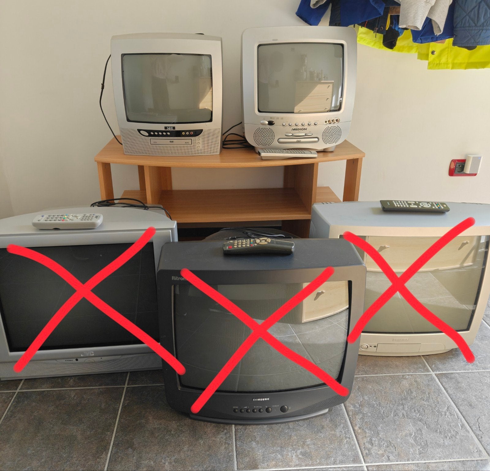5 Beeldbuis CRT TV's (Philips, Samsung, JVC, Medion, SEG), Audio, Tv en Foto, Vintage Televisies, Ophalen, Gebruikt, 40 tot 60 cm