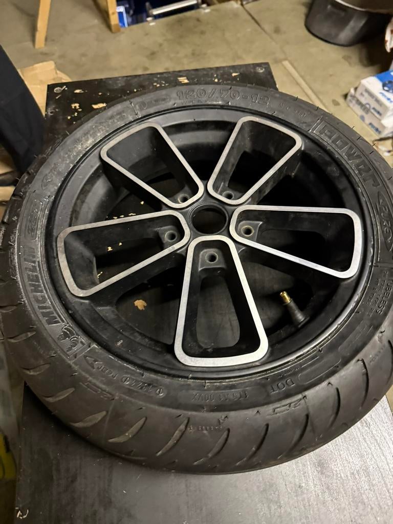 Zip sp velg, Ophalen