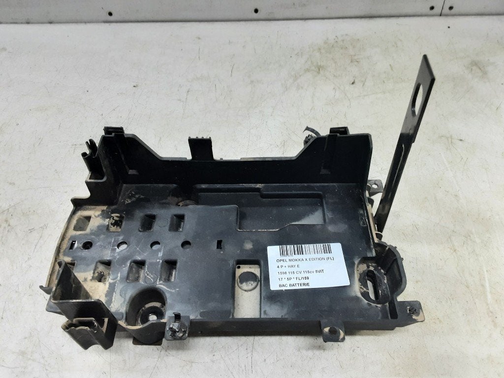 BAC A BATTERIE Opel Mokka / Mokka X (01-2012/12-2016), Utilisé, Opel