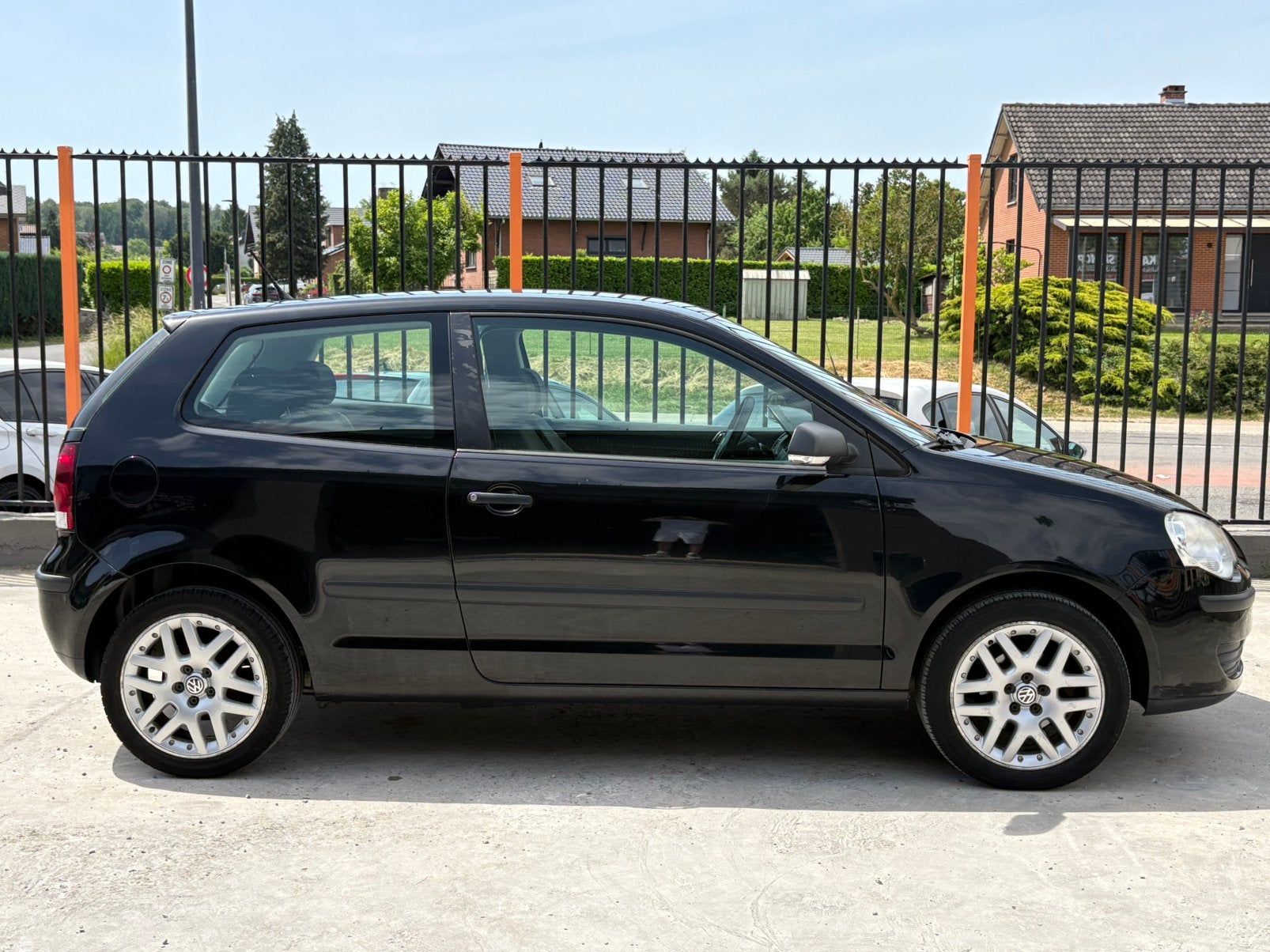 VW POLO 9N3 TRENDLINE 1.2i ESSENCE 136 000KM 2006 CARPLAY, Voorwielaandrijving, Stof, Zwart, Bedrijf