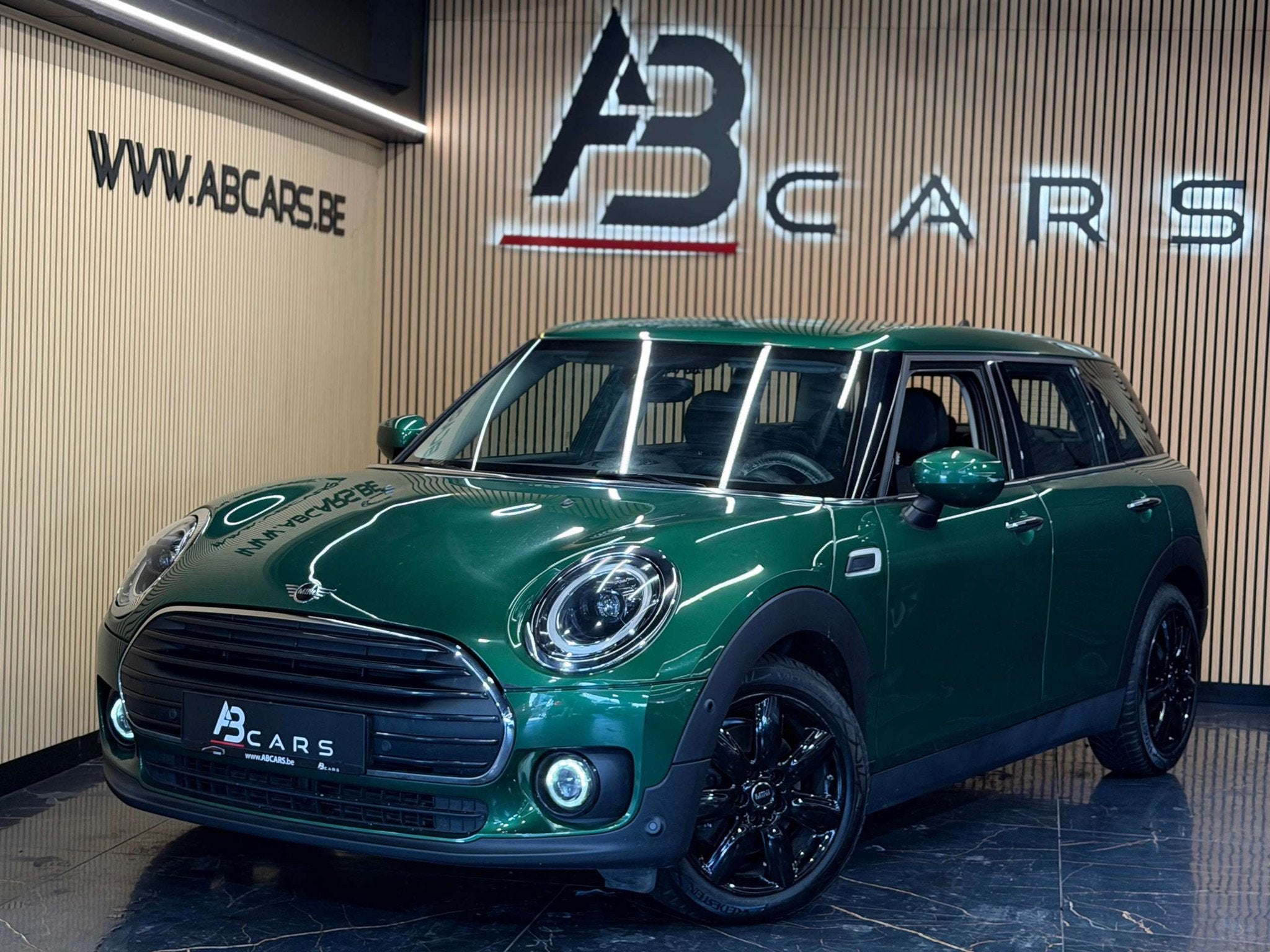 MINI Cooper D Clubman 2.0D * GARANTIE 12 MOIS * (bj 2021), Auto's, Mini, 4 cilinders, 110 g/km, Overige brandstoffen, Leder