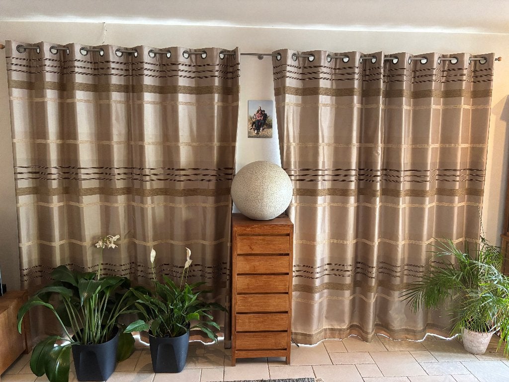 Zonsverduisterende gordijnen, Huis en Inrichting, Ophalen, Gebruikt, Verduisterend, 220 cm