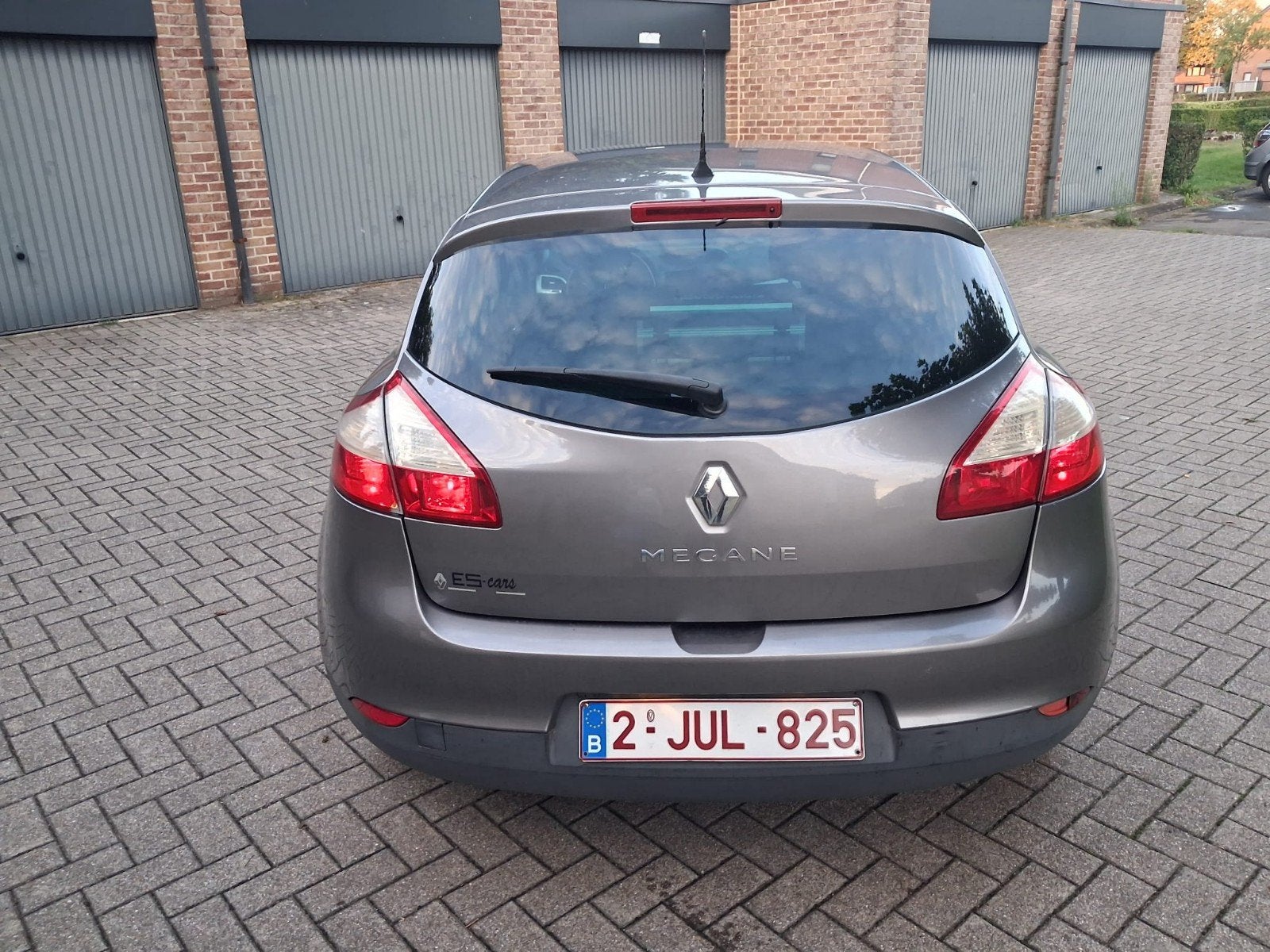 Renault megane   1.6 benzine  met leder  stoelen 165.000 km, Ophalen, Renault