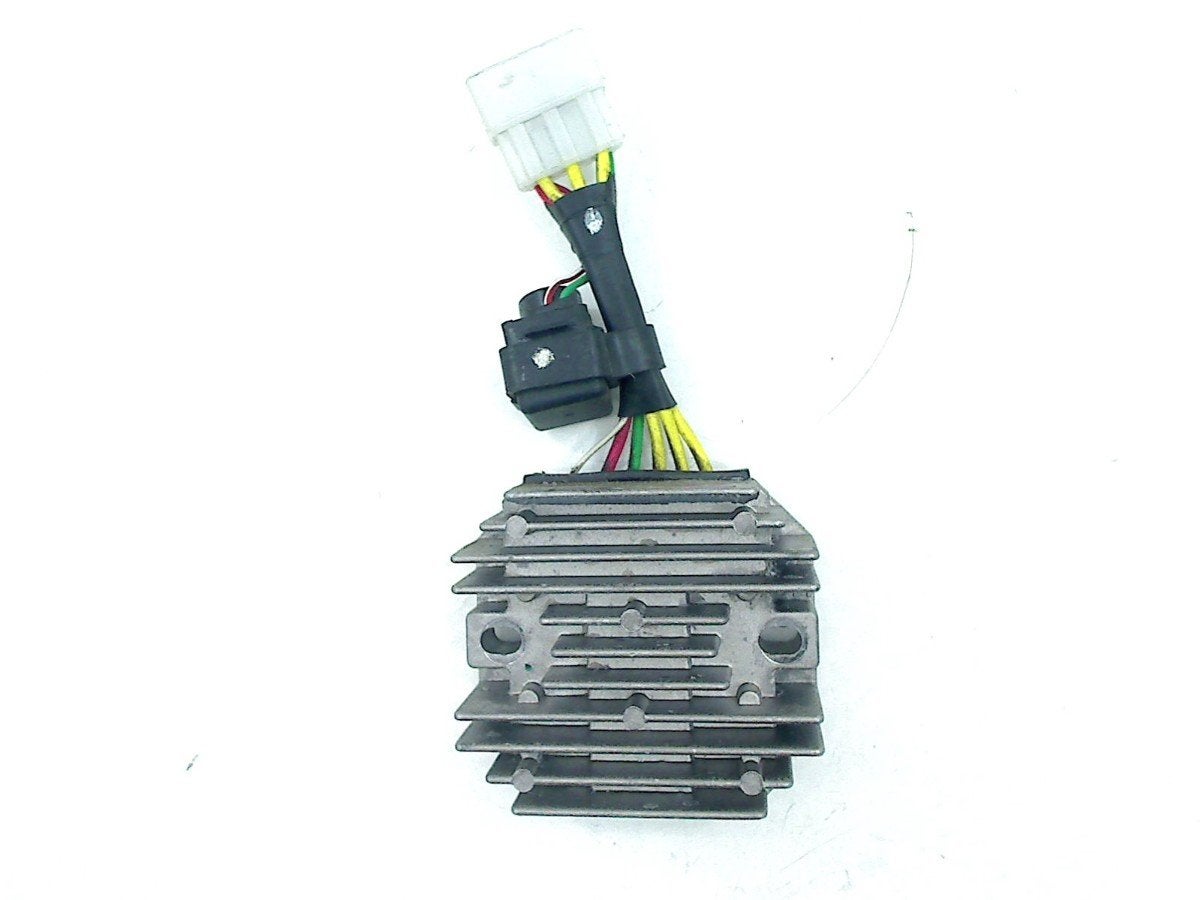 REGULATEUR DE TENSION Zip 4T 2018-2020 (C25 E4 iGET 50cc), Vélos & Vélomoteurs, Pièces de cyclomoteur | Général, Utilisé, Autres types