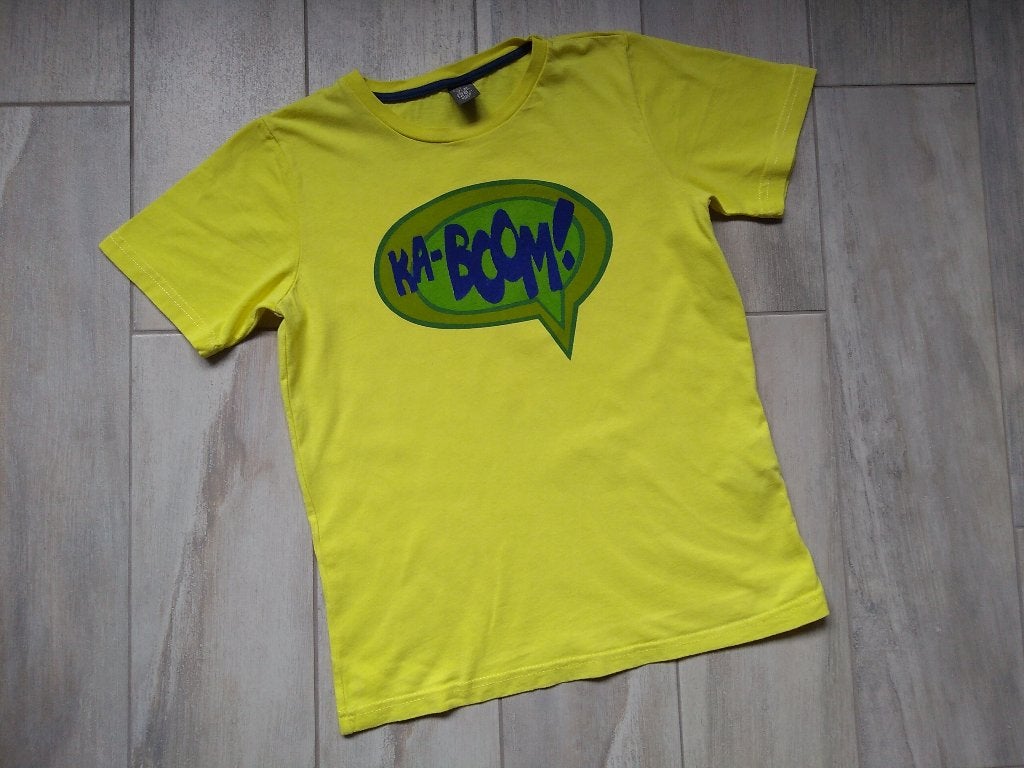 ★ M122 - T-shirt 'Kaboom' Zara kids, Kinderen en Baby's, Gebruikt, Ophalen of Verzenden, Shirt of Longsleeve, Jongen