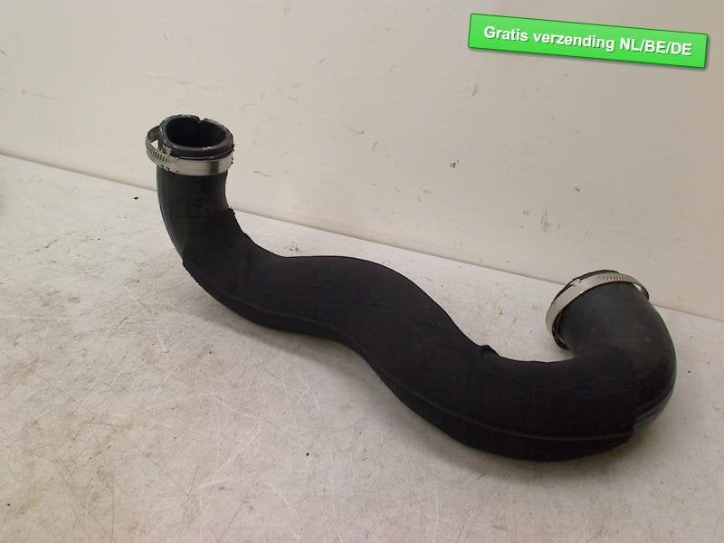 INTERCOOLER SLANG Audi A4 Avant (B8) (8k0145738af), Info@audi.de, Audi, Audi AG, Gebruikt