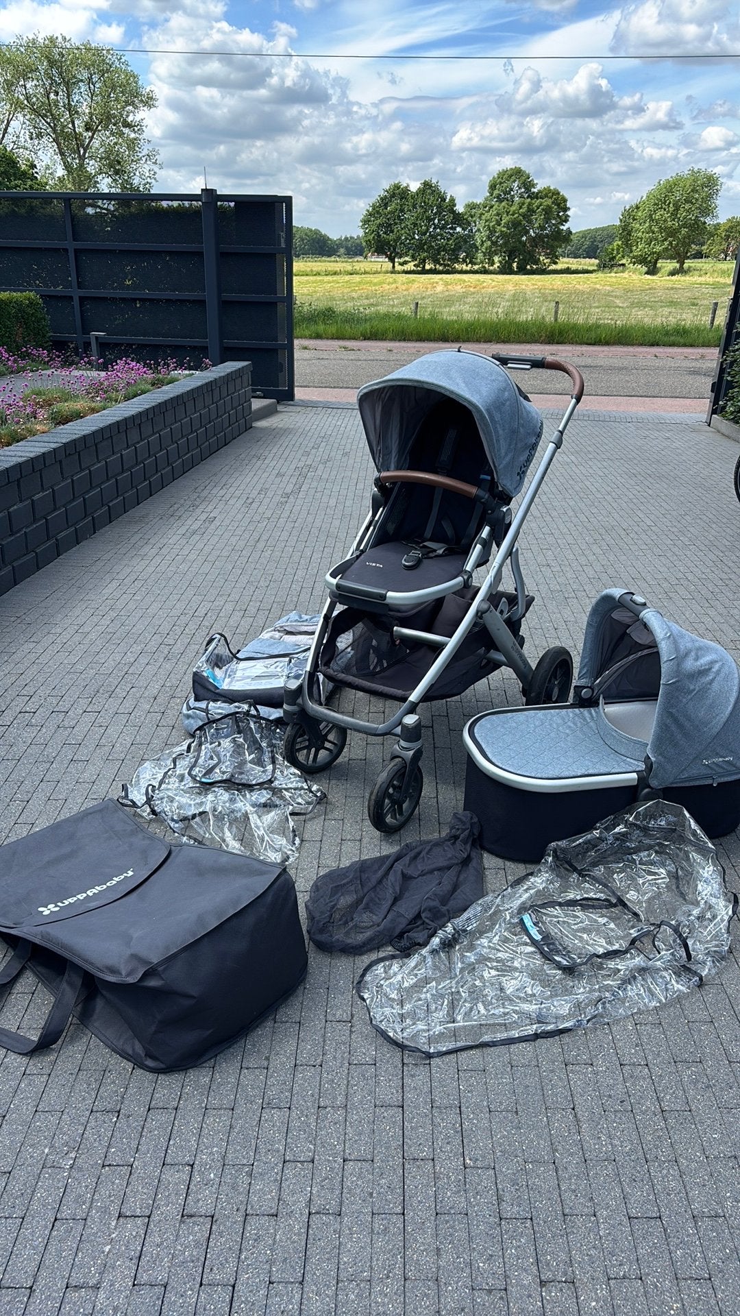 Uppababy vista grijsblauw: compleet pakket!!, Kinderen en Baby's, Kinderwagens en Combinaties, Gebruikt, Verstelbare duwstang